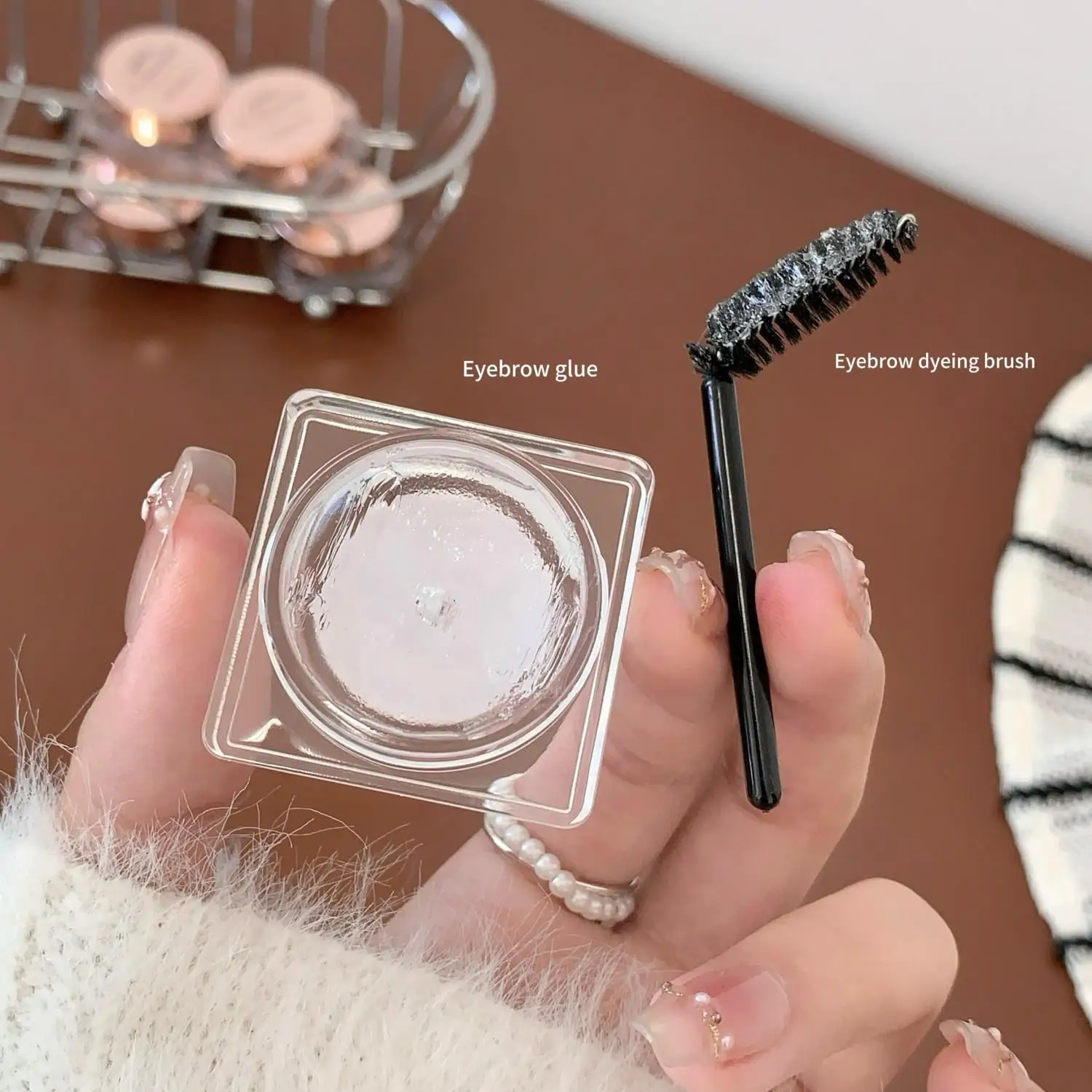 SHAQINUO جل الحواجب ثلاثي الأبعاد شفاف مقاوم للماء سريع الجفاف ذو مظهر طبيعي صابون الحواجب طويل الأمد لتصفيف الحواجب #3