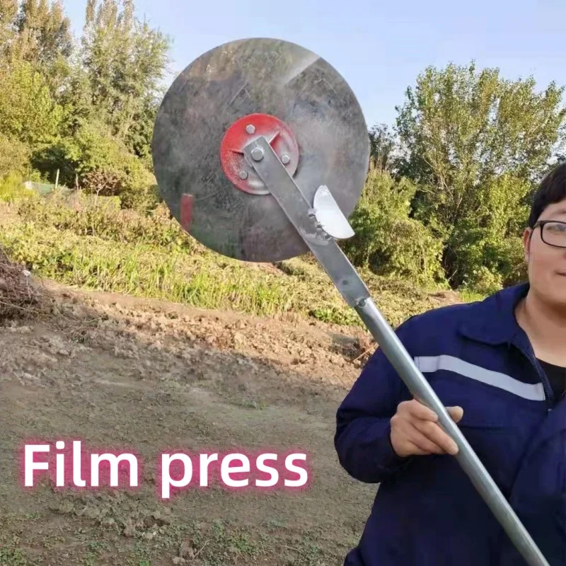 All-stainless Steel Agricultural Film Press Hand-pushed Automatic Soil Cover Tool for Garlic Onion