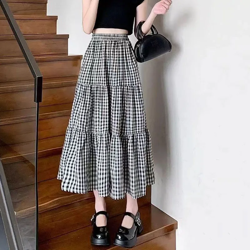 Summer Black White Plaid Skirts Women Korean Temperament Fashion Long Skirt Ladies Casual High Waist Fold Student A-Line Skirts image 4