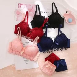 4 Colors Women Push Up Lingerie Bra and Panties Lace Wireless Bra Briefs Sexy Bra Top Female Seamless Plus Size Underwear Set