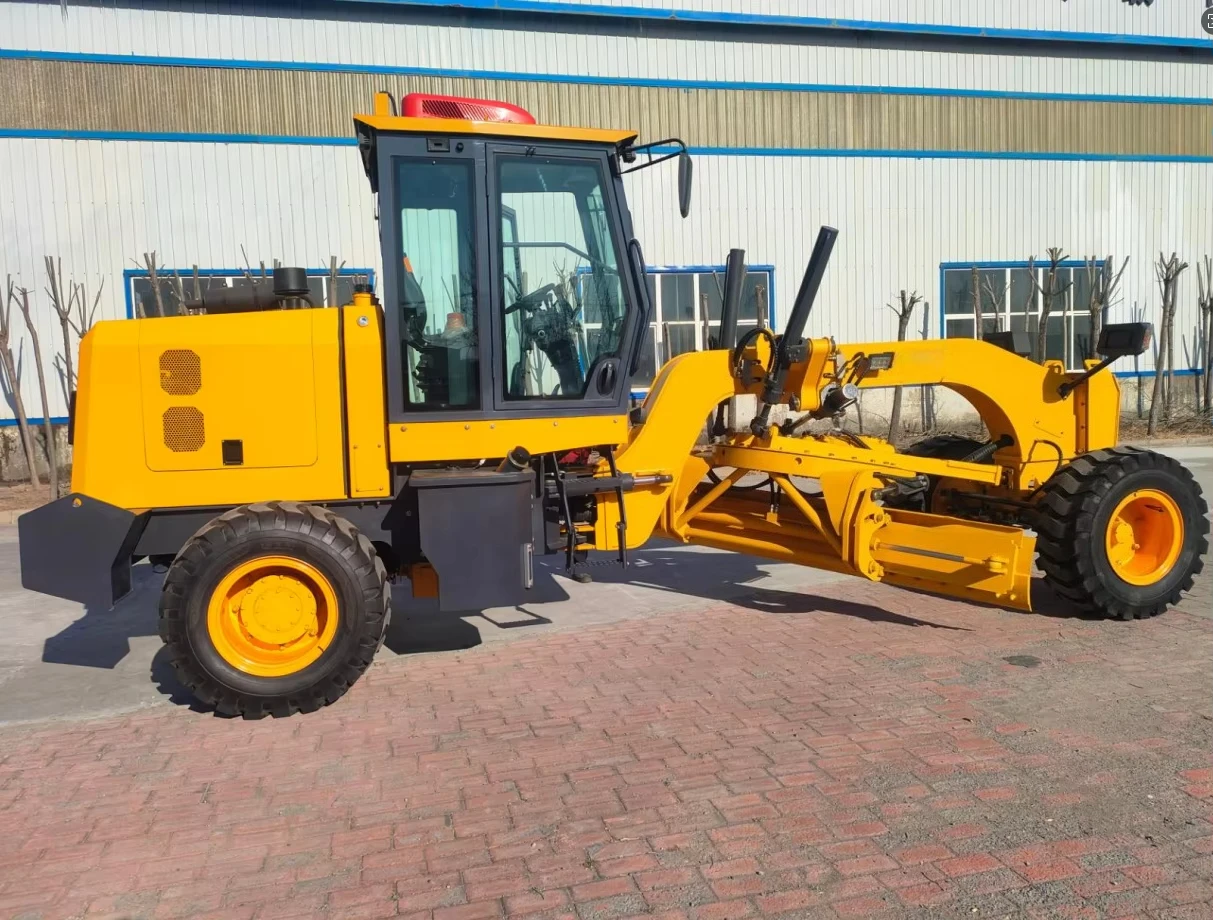 NEW Grader 4WD Engine Low Maintenance Cost 6100kg 40km/h Forward 20km/h Reverse 3000mm Working Diameter