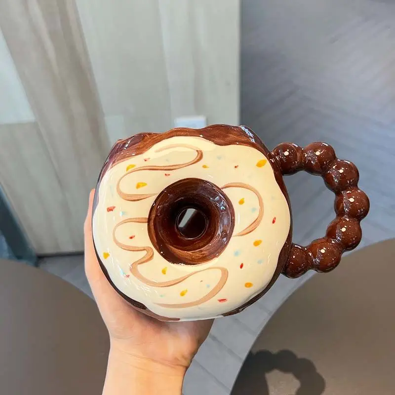 Stylish Niche Design Cute Donut Ceramic Mug High Value Drinking Cup for Girls Birthday Present Home Office Decor
