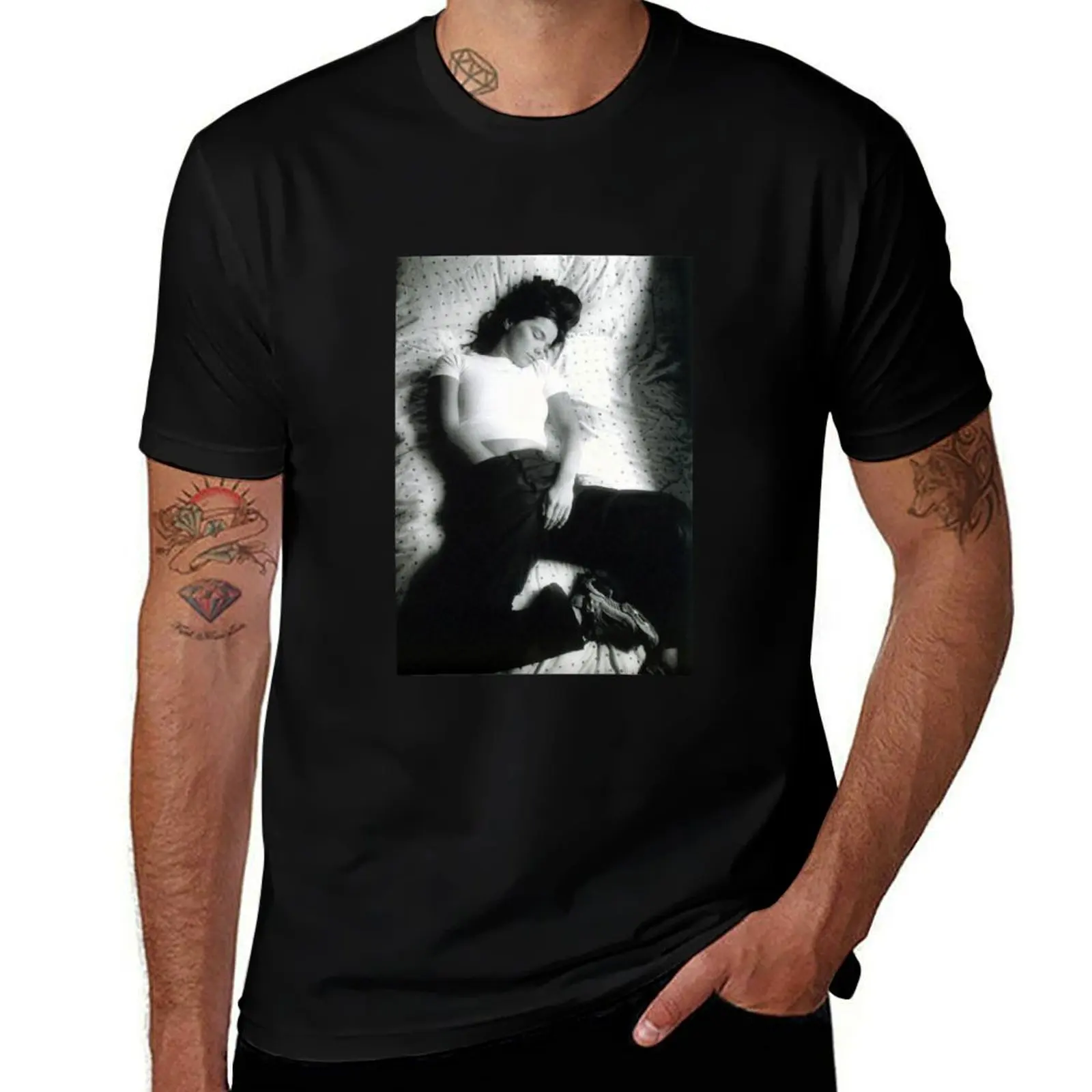 

Retro Bjork Masturbating Iceland Funny Boys Girls T-Shirt cotton t shirts man 100% T-Shirt