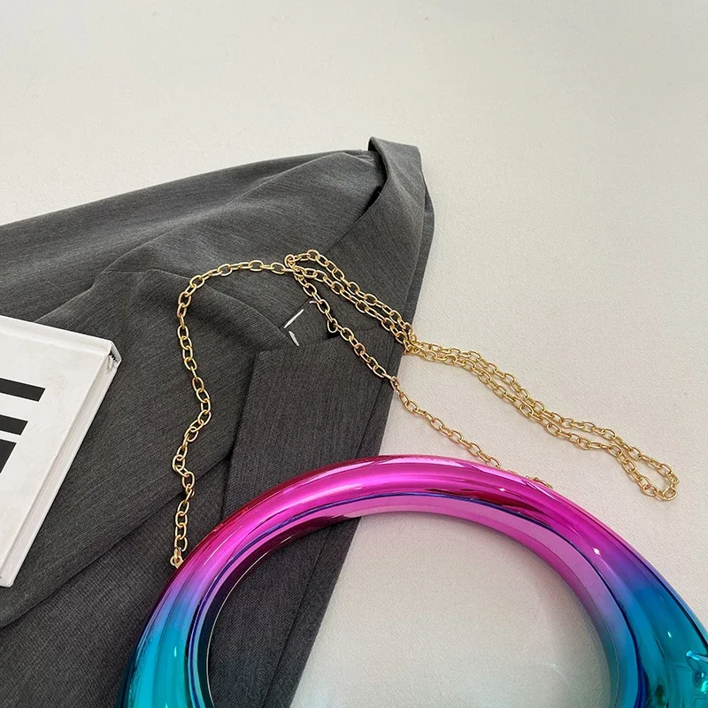 PVC Metallic Gloss Half Moon Banquet Women's Bag Hot Selling Creative Design Women's Handbag 2025 New Luxury Handbag image 3