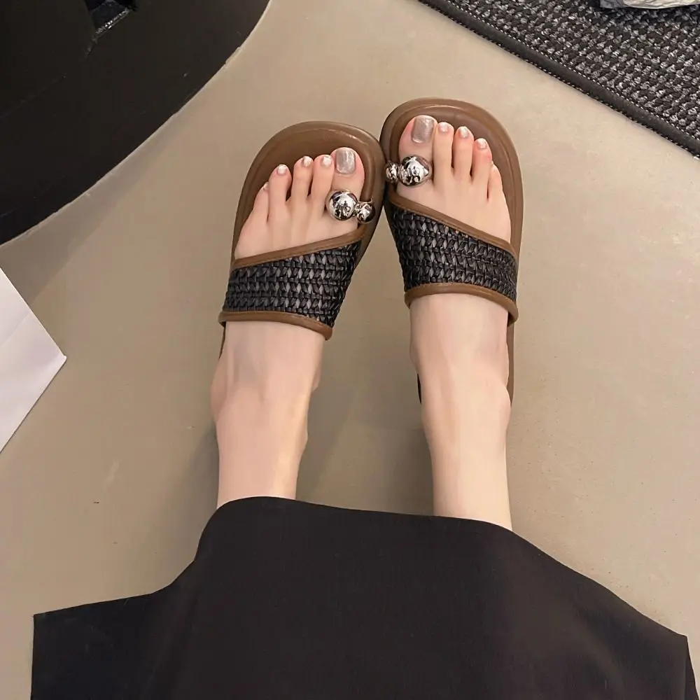 Simple PVC Flat Flip Flops Soft Sole Beach Wear Shoes Beach Hollow Slippers Non-slip Toe Slippers Women Female