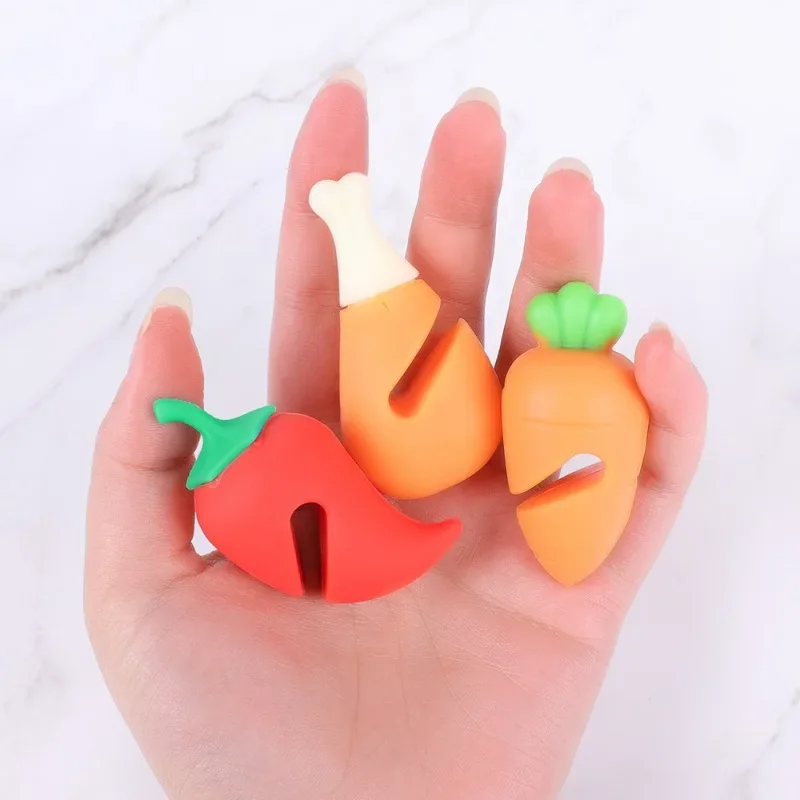 3/1pcs Silicone Fake Chili for Pot Lid Clips Anti-Overflow Stopper Kitchen Boiled Heat-resistant Pot CoverLifter Anti-spill Rack