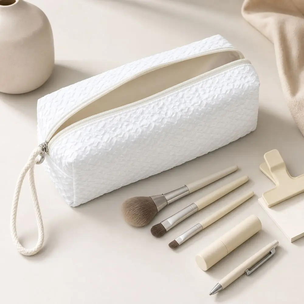 Textured Surface Zipper Pouch Zipper Closure White Makeup Bag Rectangular Shape Soft Fabric Storage Pouch Daily Organization