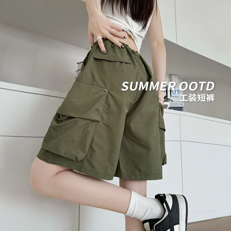 

Женские шорты-карго с большими карманами в американском стиле, лето 20225, новые свободные широкие брюки с высокой талией, утягивающие быстросохнущие пятипанельные брюки