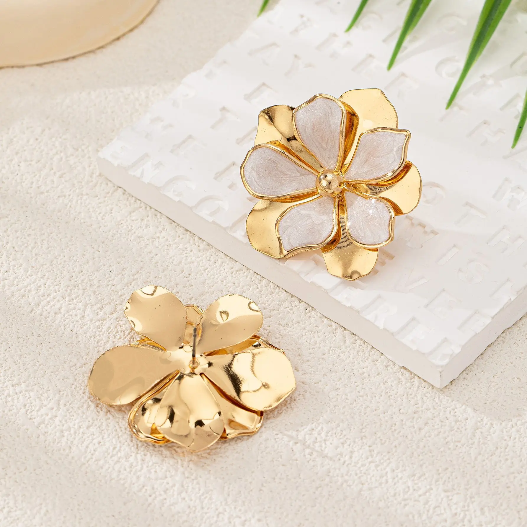 Double-layer Five Petal Flower Enamel Earrings for Women Exaggerated Personality Simple Metal Earrings Jewelry Bridal Wedding