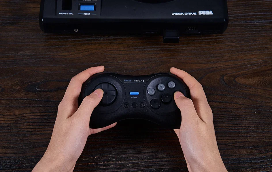 وحدة تحكم الألعاب اللاسلكية 8BitDo M30 2.4G لمحرك Sega Genesis الأصلي ومحرك Sega Mega - Sega Genesis