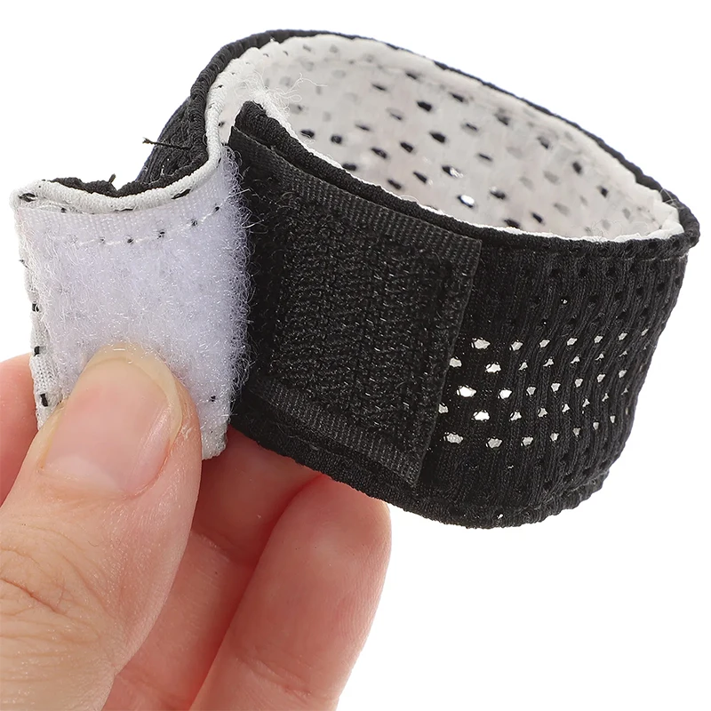 2PCS Sleeve Holder Straps Fasteners Adjustable Sports Sleeve Garters Portable Arm Band Sleeves Fixing Straps For Fitness Casual