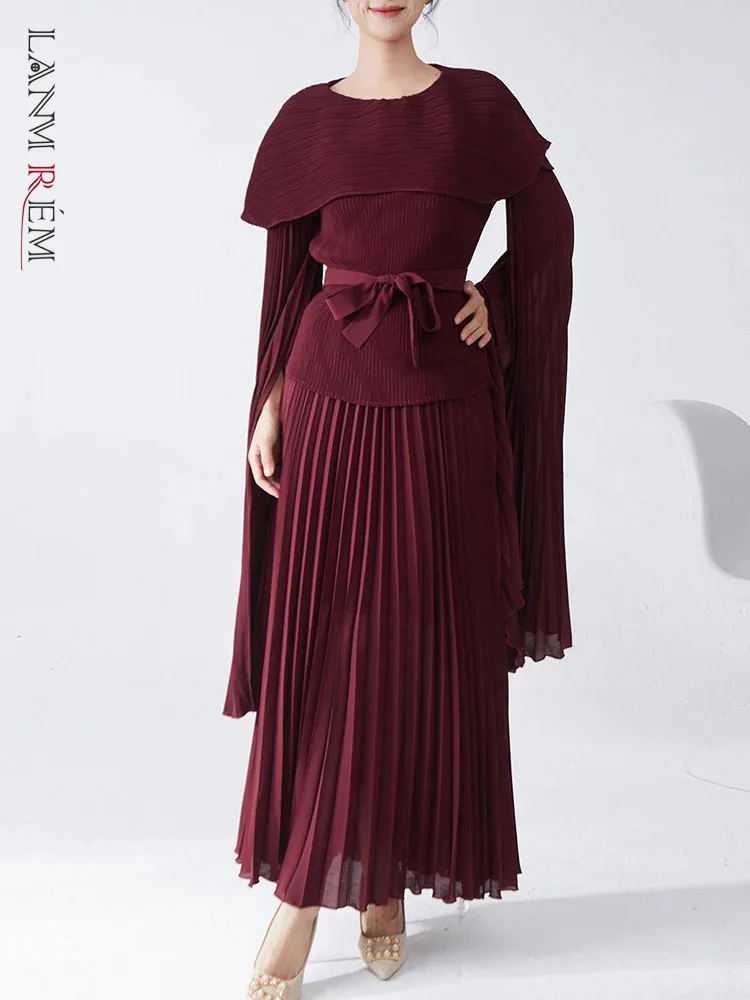 LANMREM 2 Pieces Pleated Sets For Women Round Neck Long Batwing Sleeves Bandage Shirts With A Line Skirts Female Fashion 2DB1690