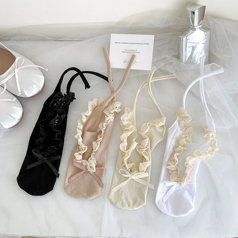 منخفضة قطع قارب جورب النعال النساء الباليه نمط القوس لوليتا Kawaii الدانتيل كشكش الجوارب الصيف رقيقة تنفس غير مرئية لا تظهر الجوارب
