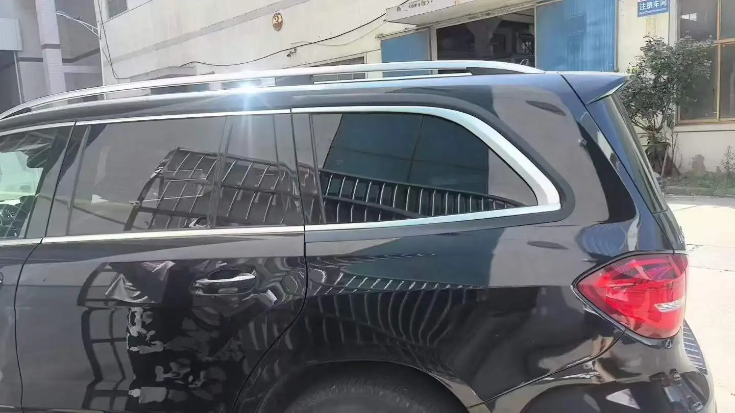 Body Kit for -Benz GL W166 to GLS W167 Model, Featuring a Bumper, Grille, Hood, Fenders, and Headlights. view 6