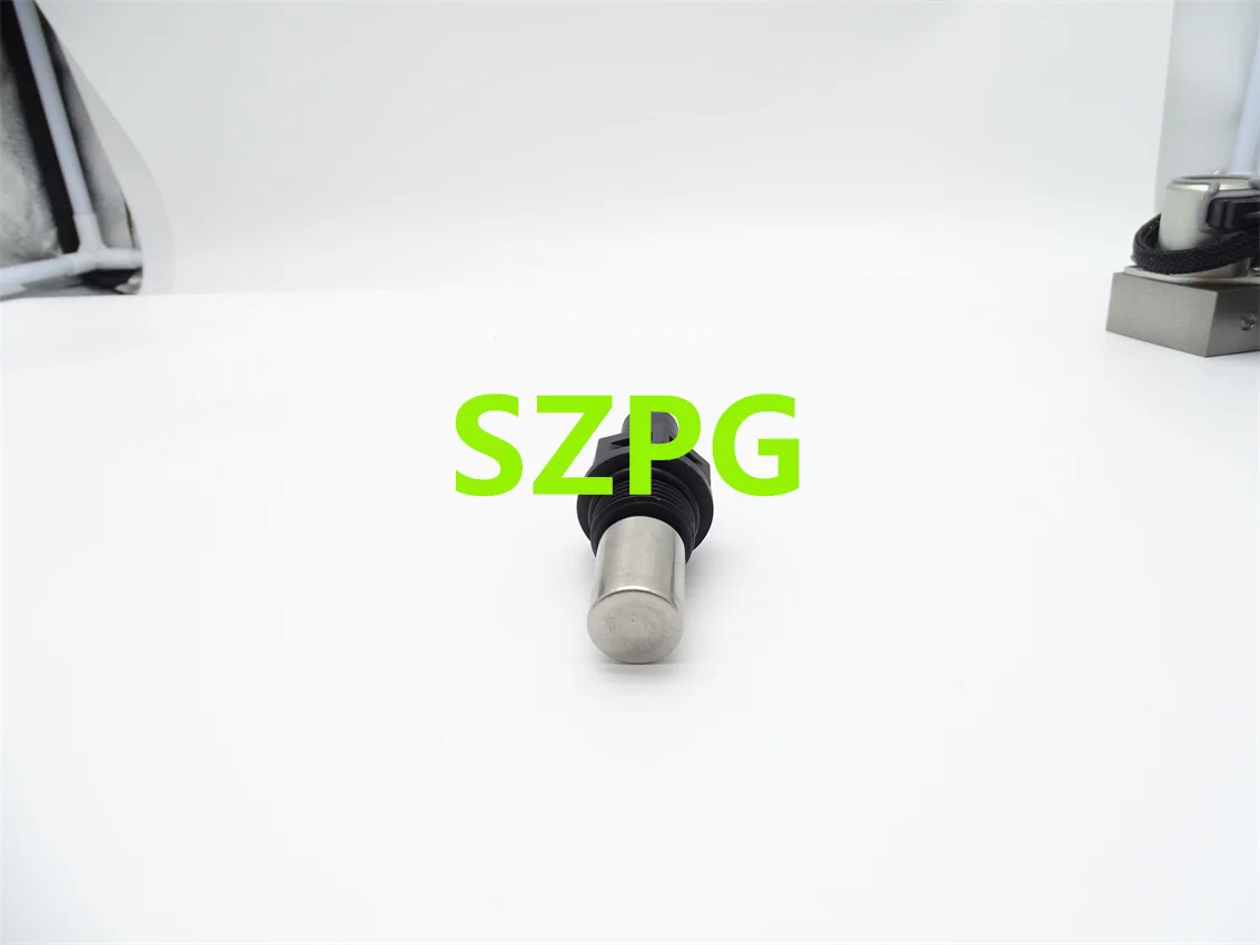 

RE519144 Speed Sensor Crankshaft Position Sensor For John Deere Tractor 5200 5210 5300 5310 5415 5420 5500 5400 5410 5520