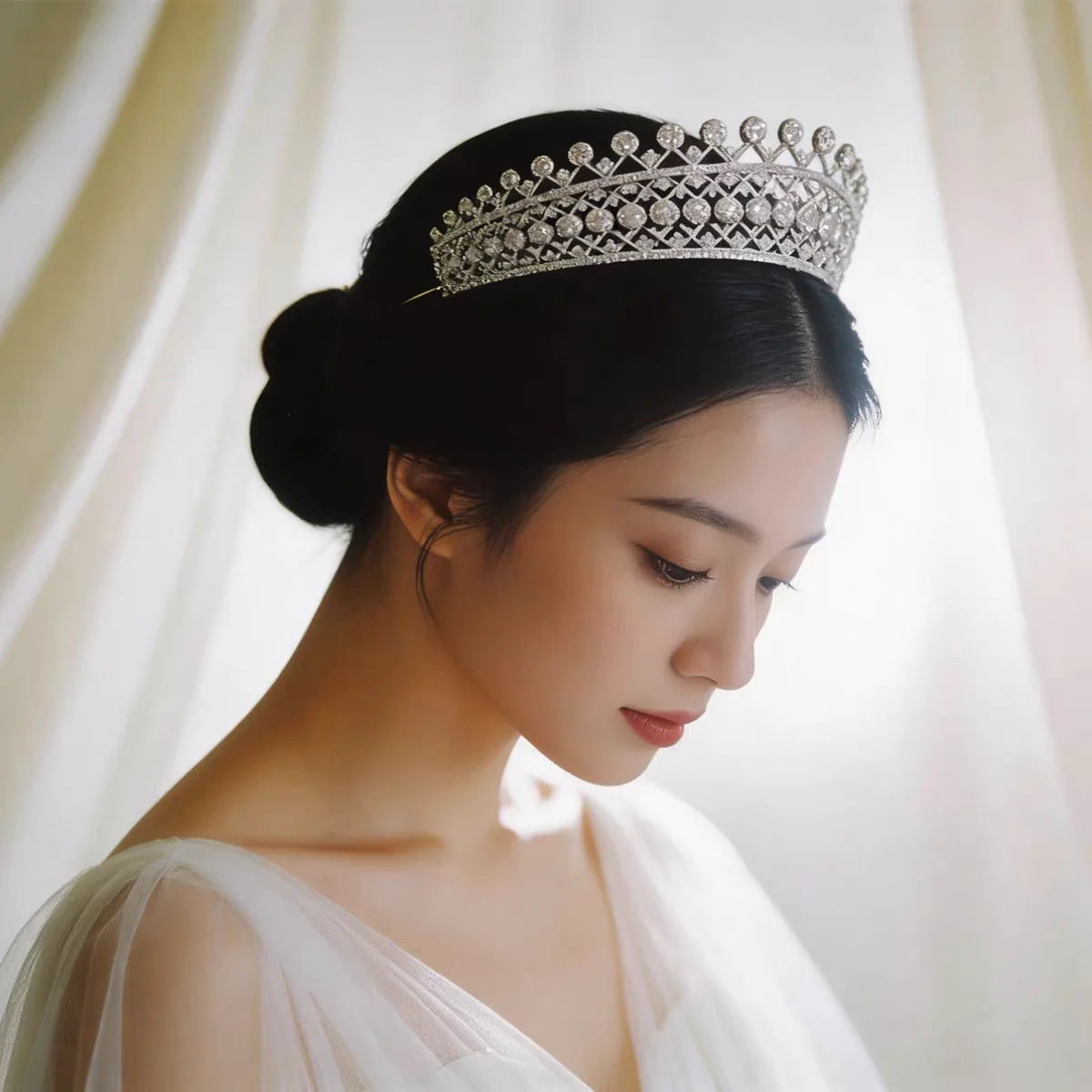 French Retro Princess Wedding Dress Crown Headpiece High-End Micro-Inlaid Zircon Niche Grand Court Style for Brides