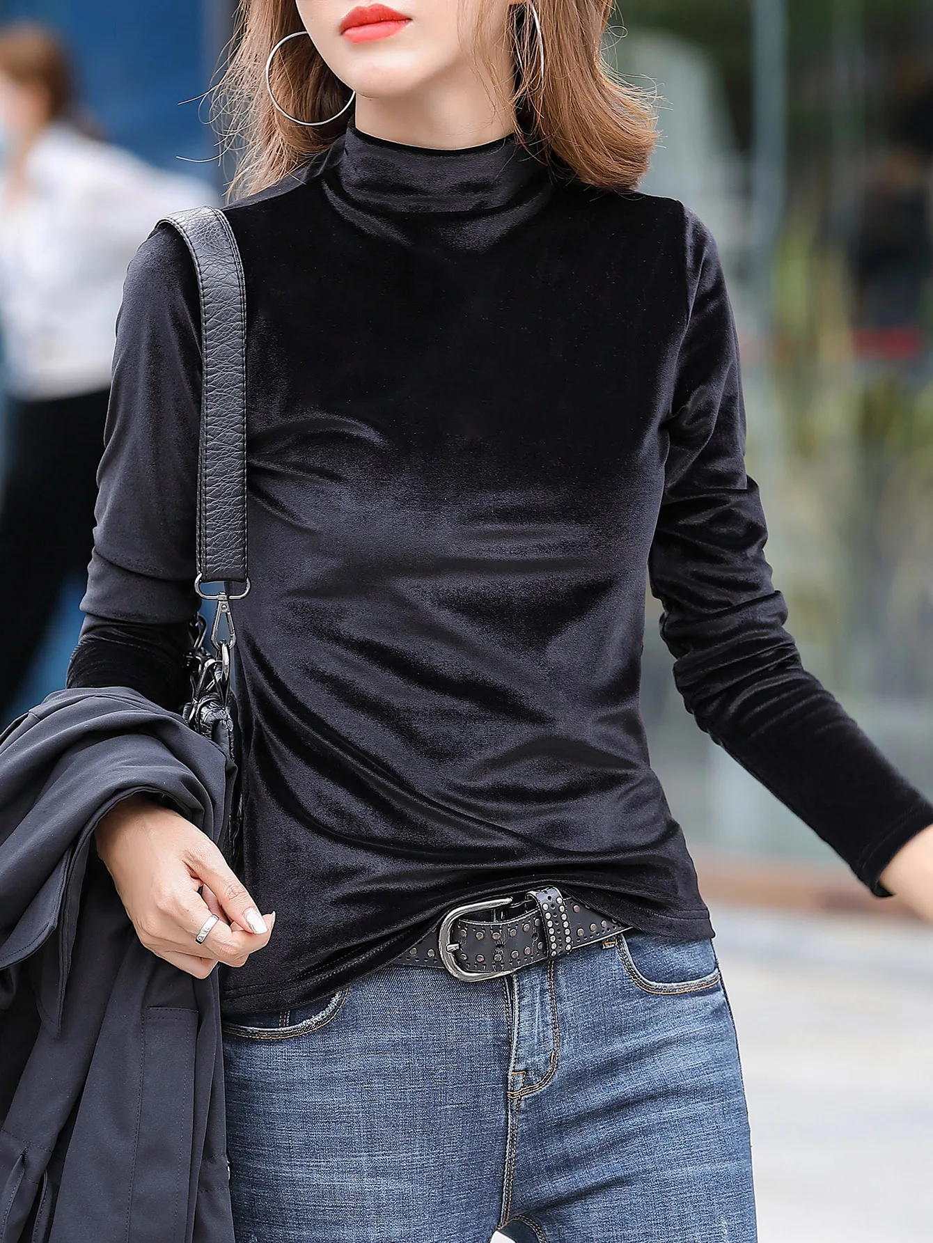 Otoño e Invierno nuevo canario interior de manga larga europea y americana cuello redondo camisa inferior chaqueta cálida y cómoda