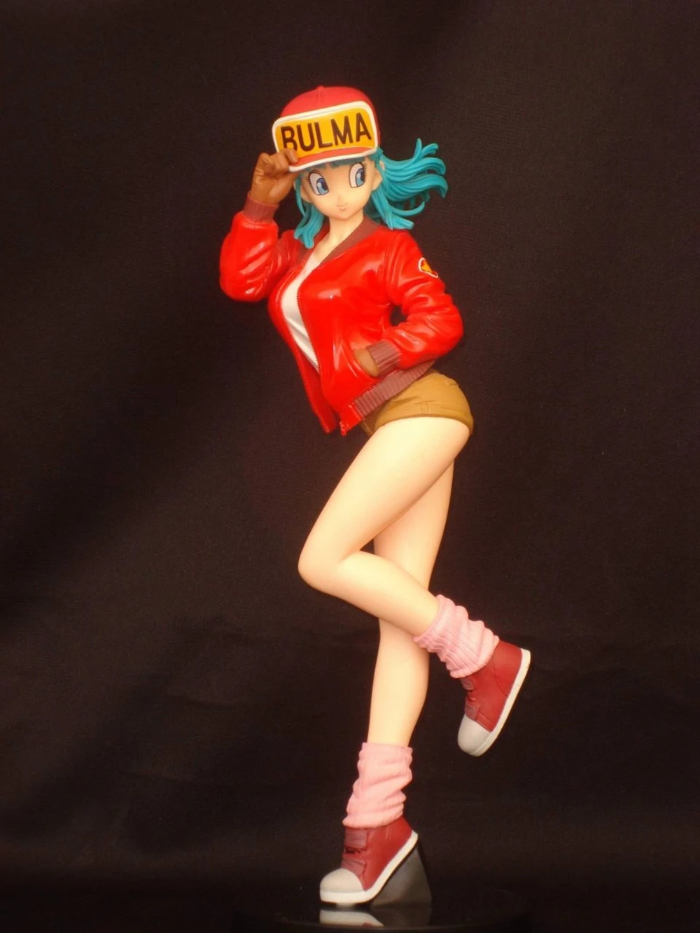 26CM Anime Dragon Ball Figuer Bulma Fgirue brokat & glamours z serii odzieży sportowej stojąca zabawka figurka prezent figurka z PVC