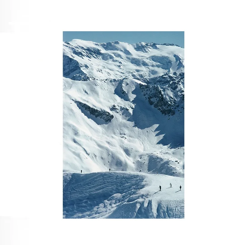 Slim Aarons 'Skiing In Vermont', Print Art Canvas Poster, Living Room, Home Wall Decor Picture