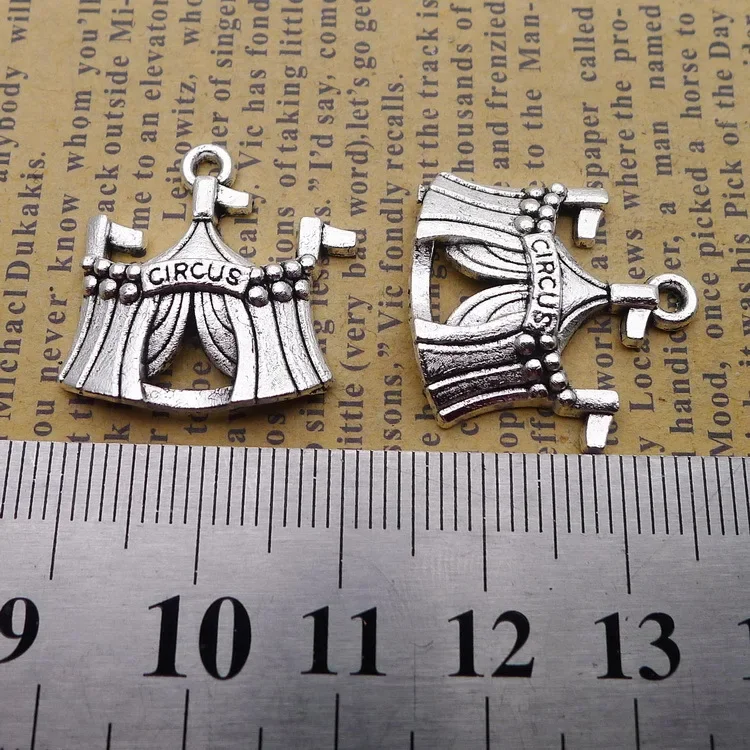 Newest 10Pieces 21*23mm Mixed Alloy Antique Silver Color Comedy Circus Charms Keychain Pendant For DIY Jewelry Making