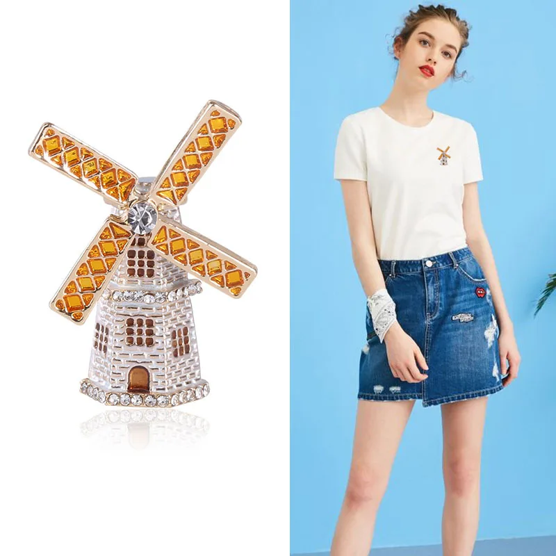 Fashion Creative Design Windmill Brooch Women's Rhinester Lighthouse Clothing Pin Multi-color Can Be Selected To Send Gifts