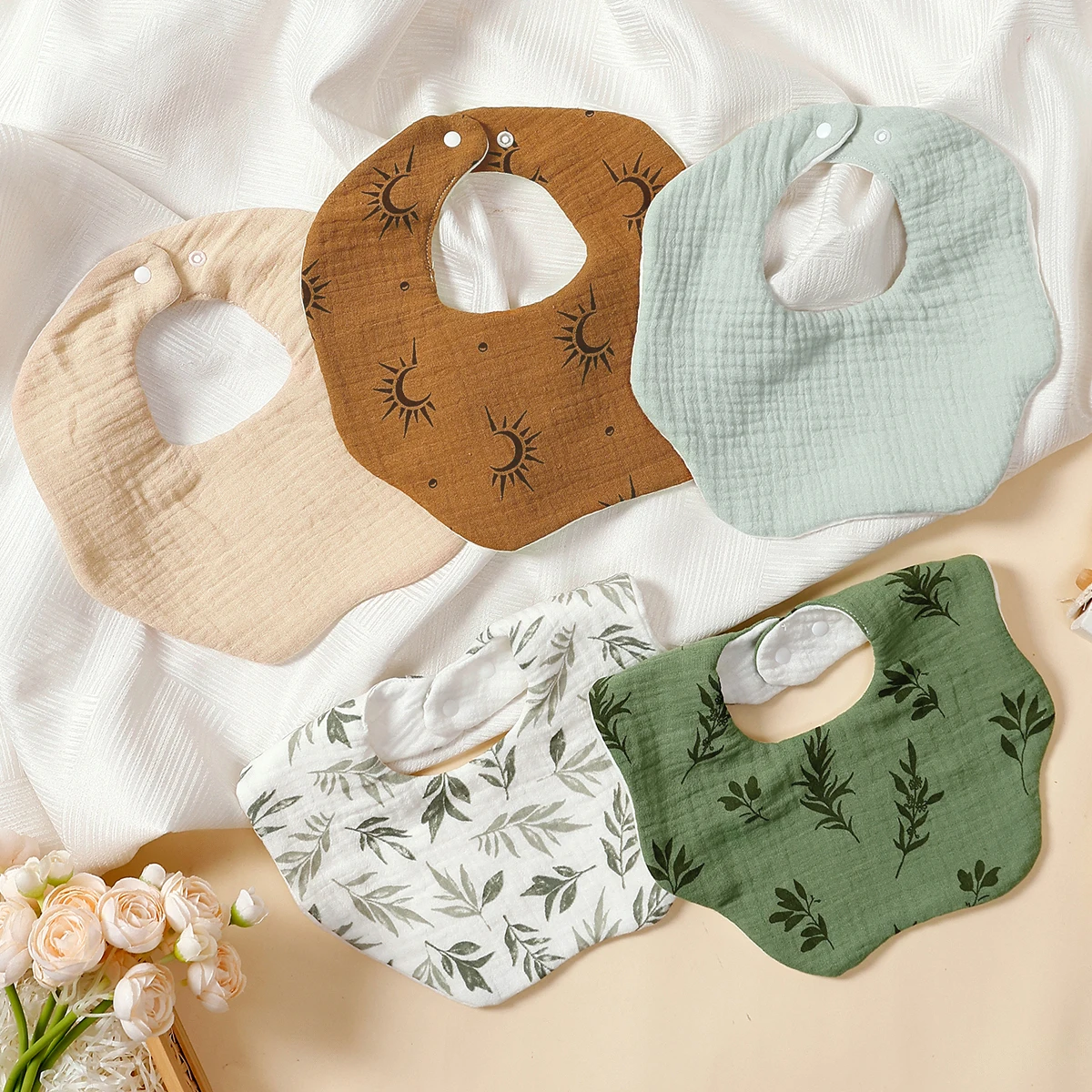 Elinfant 5PCS Soft Gauze Muslin Bibs,Cozy Eating Bibs Burp Cloth Adjustable Snap Closure, Drool Bibs for Youngsters 0-3 Years