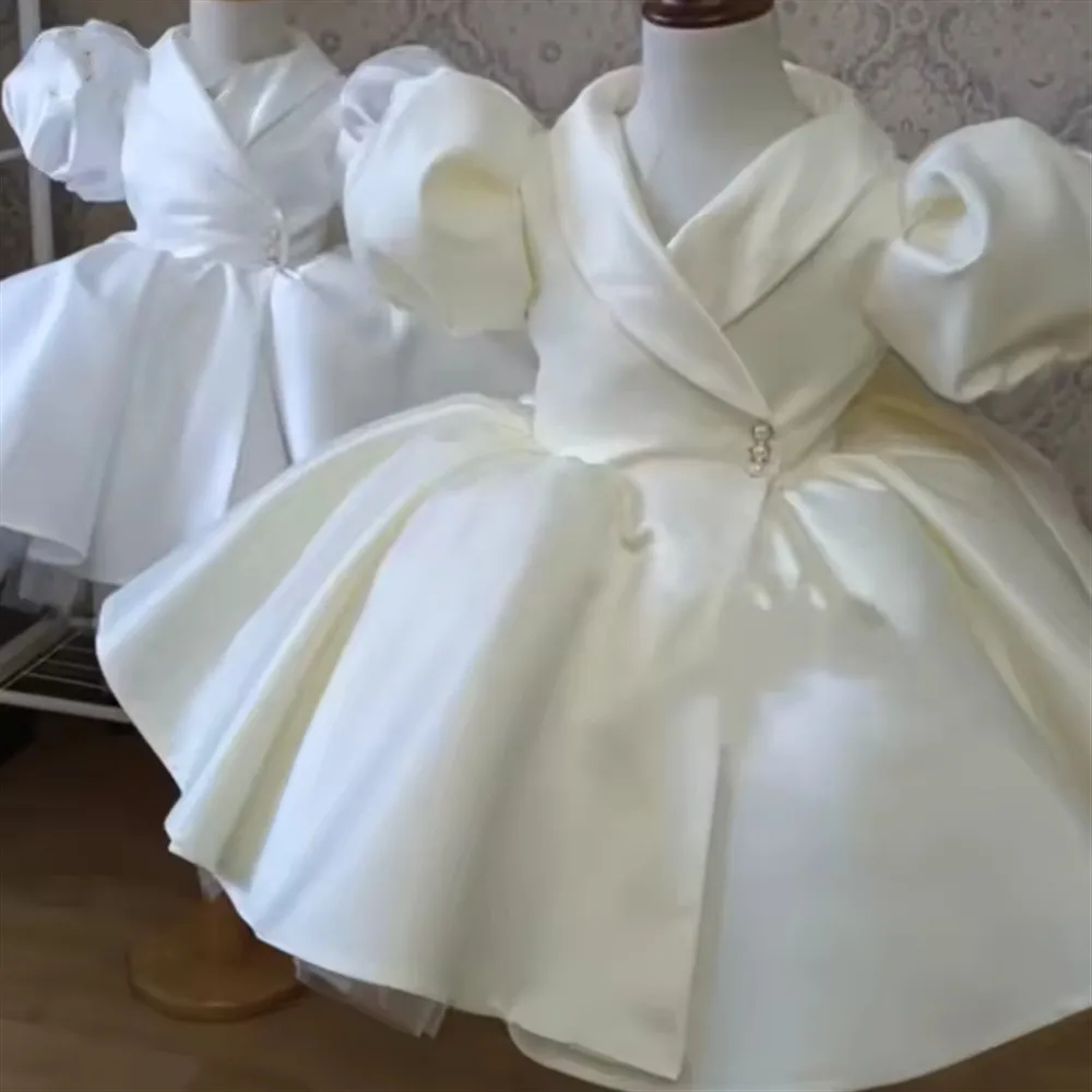 

Vintage Flower Girl Wedding Dress Pearls Button Puff Sleeve Princess Birthday Party Dress Kids First Communion Gown Customized