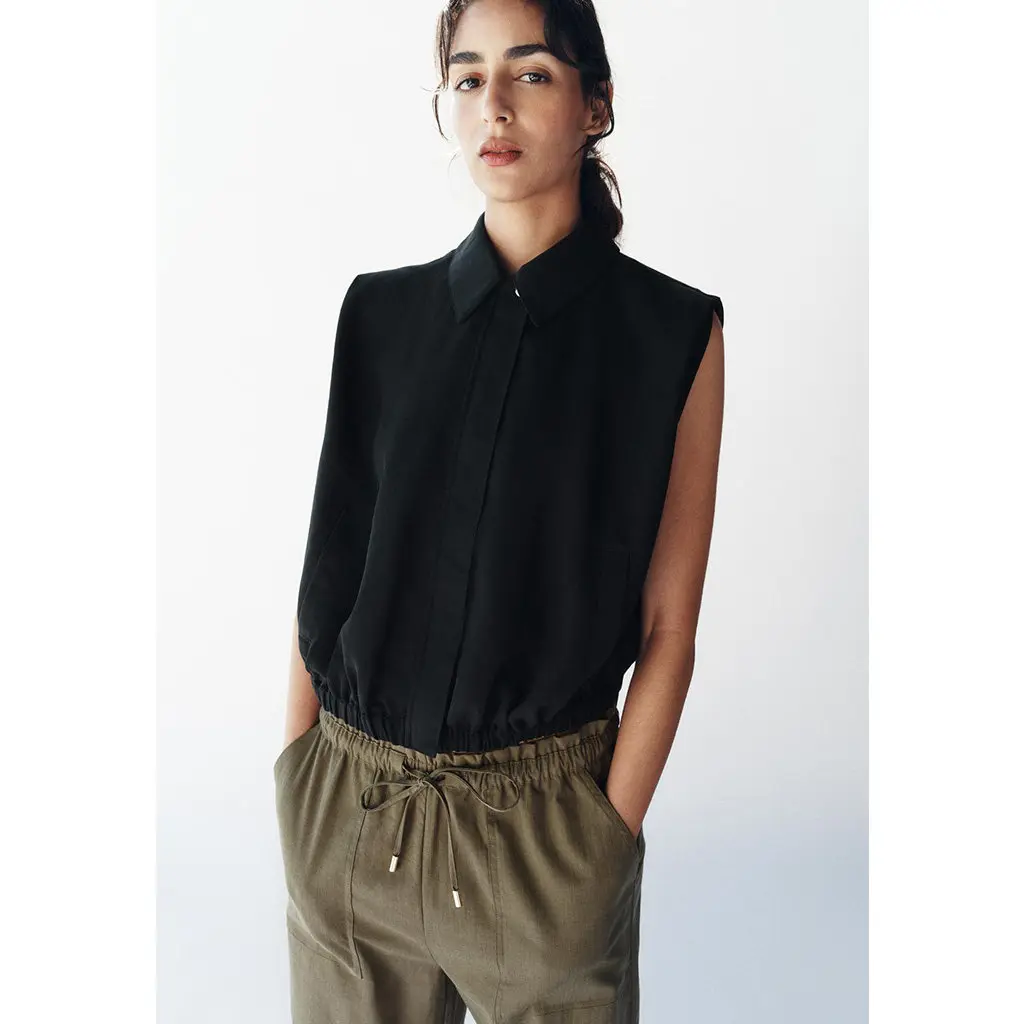 Spring Summer Women's Elastic Hem Pocket Decorated Sleeveless Collared Balloon Style Zipper Vest Polyester Fiber Short Length