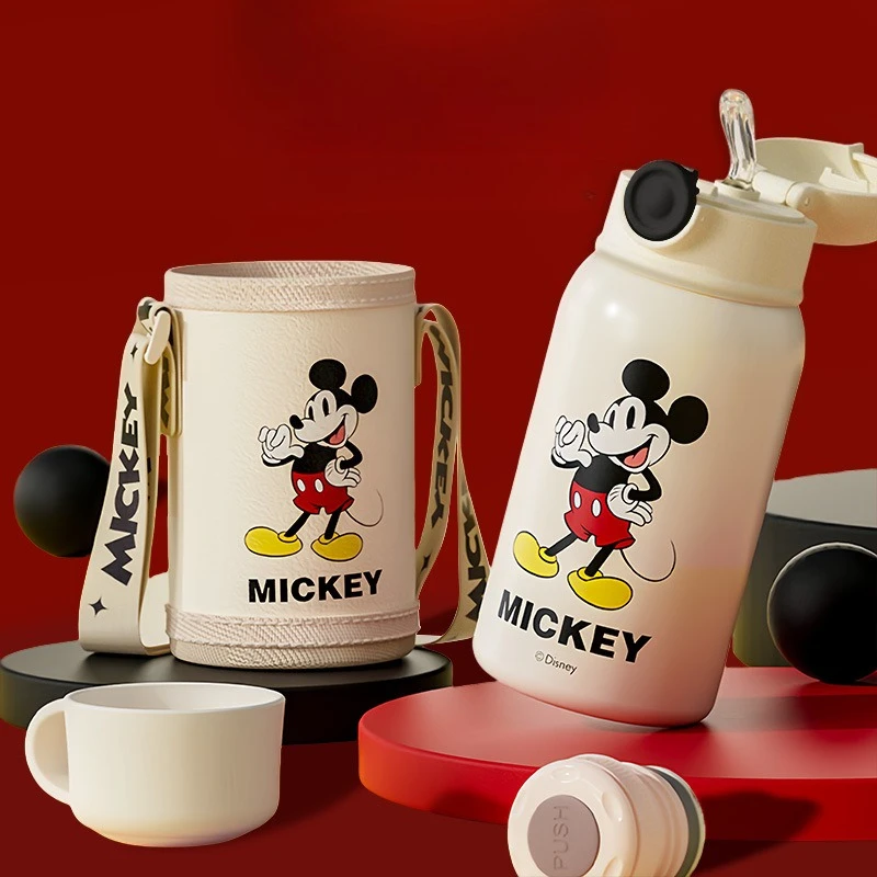 Obrázek kategorie: Dětský hrnek na vodu