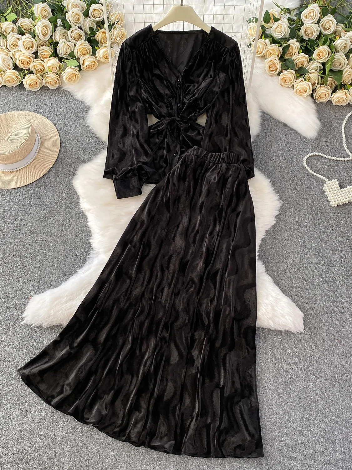 

Faionable Velvet Print Long Sve V-Ne Топ и юбка трапециевидной формы с высокой талией Женский комплект для похудения в стиле ретро