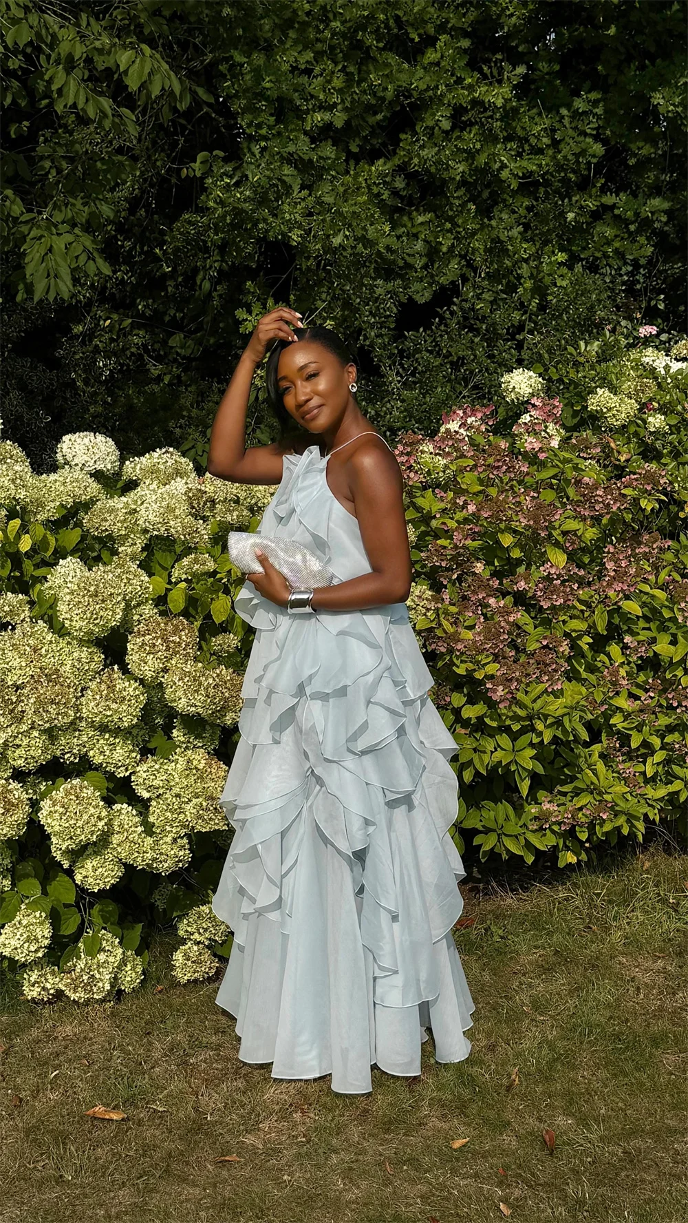 Amanda Aangepaste 3D Bloem Multilayer Plooien Mouwloze Prom Dress Wit Elegante vestidos de noche Vloerlengte Avondjurken