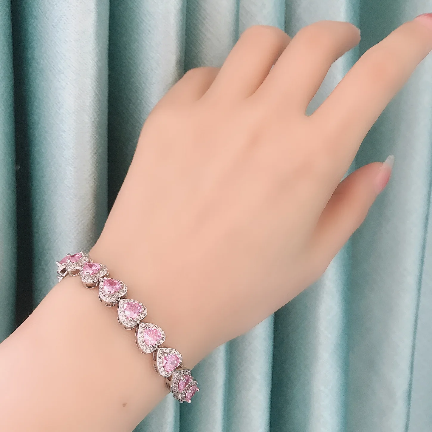 Y&Y Bright Princess pink jewel bracelet Heart type 5A Zircon girl gift classic elegant choker