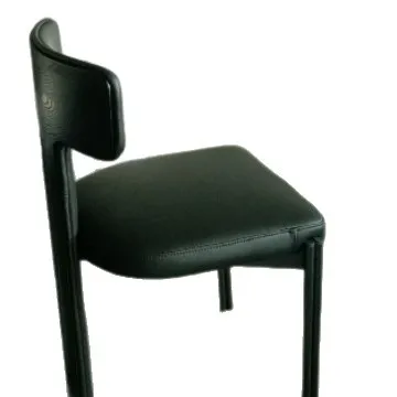 

Export sheet metal dining chair meeting guests to discuss minimalist personalized design