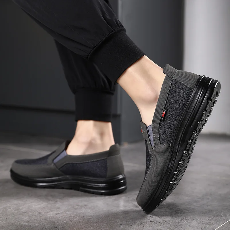 Comfortable Slip On Canvas Shoes Men Summer Breathable Casual Shoes Men's Trending Sneakers 2022 Man Driving Shoes Male Sneakers