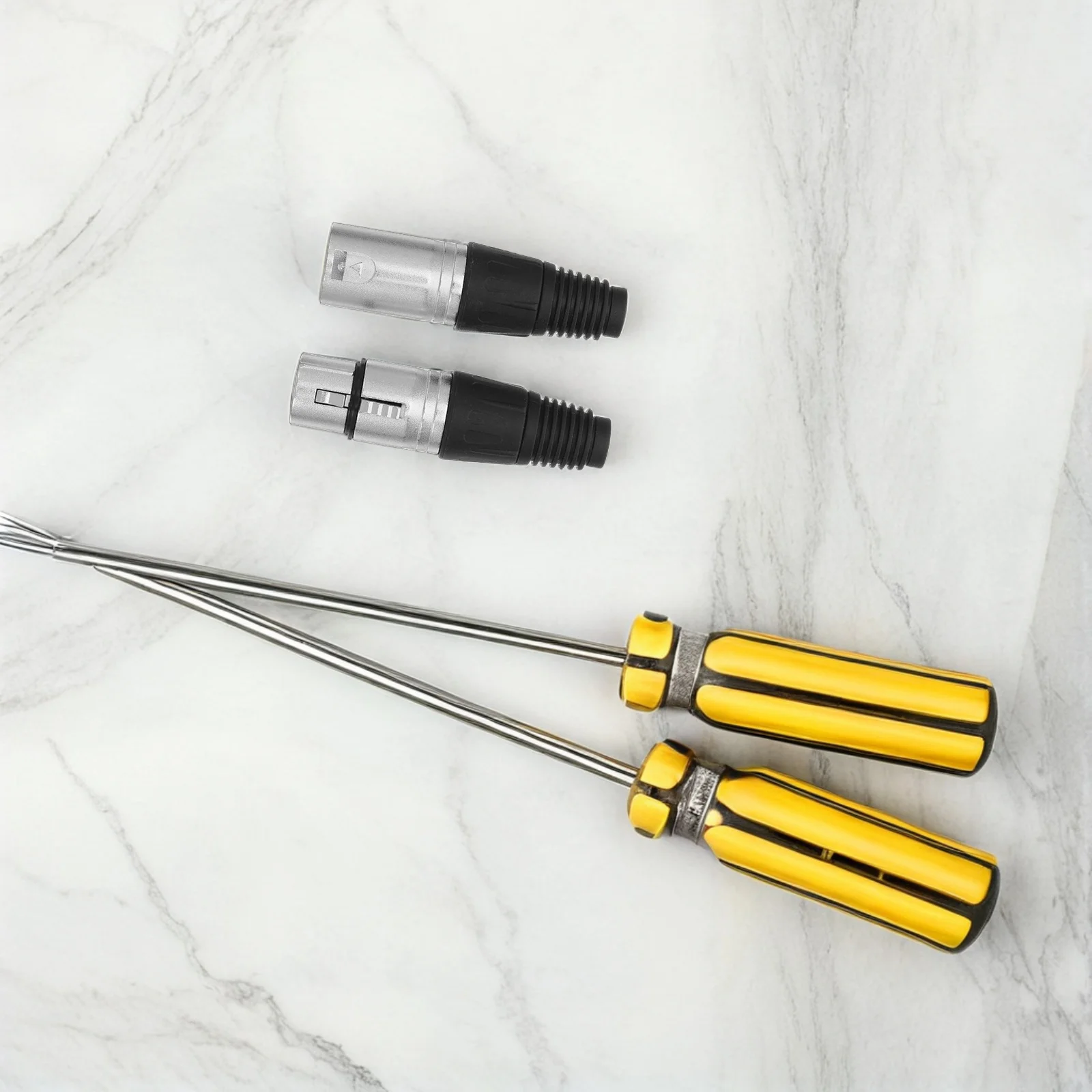 Рисунок 4 - 1 комплект, 1 комплект разъемов Xlr