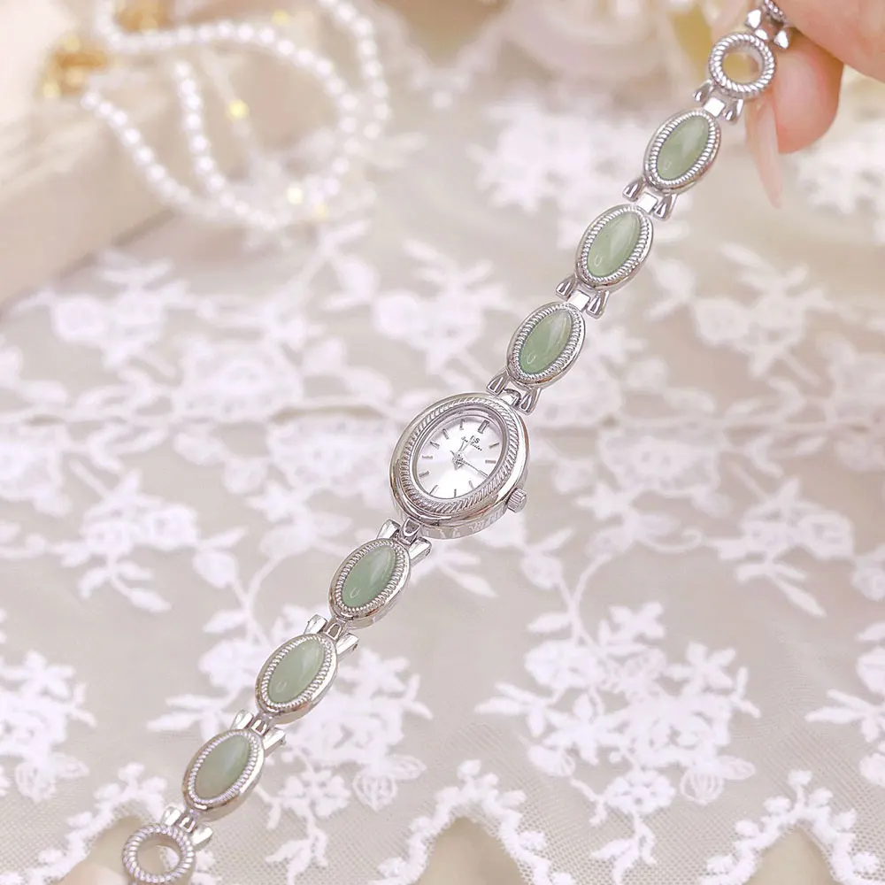 ساعات نسائية كلاسيكية أنيقة أساور مجوهرات اليشم عالية الجودة ساعة يد ذهبية ريترو كوارتز ساعات رسمية للسيدات