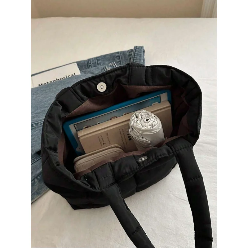 حقيبة مبطنة جديدة، حقيبة واسعة ومطرزة ومربعات مع حزام سلسلة معدنية، حقيبة كتف كاجوال، كولو صلب #5