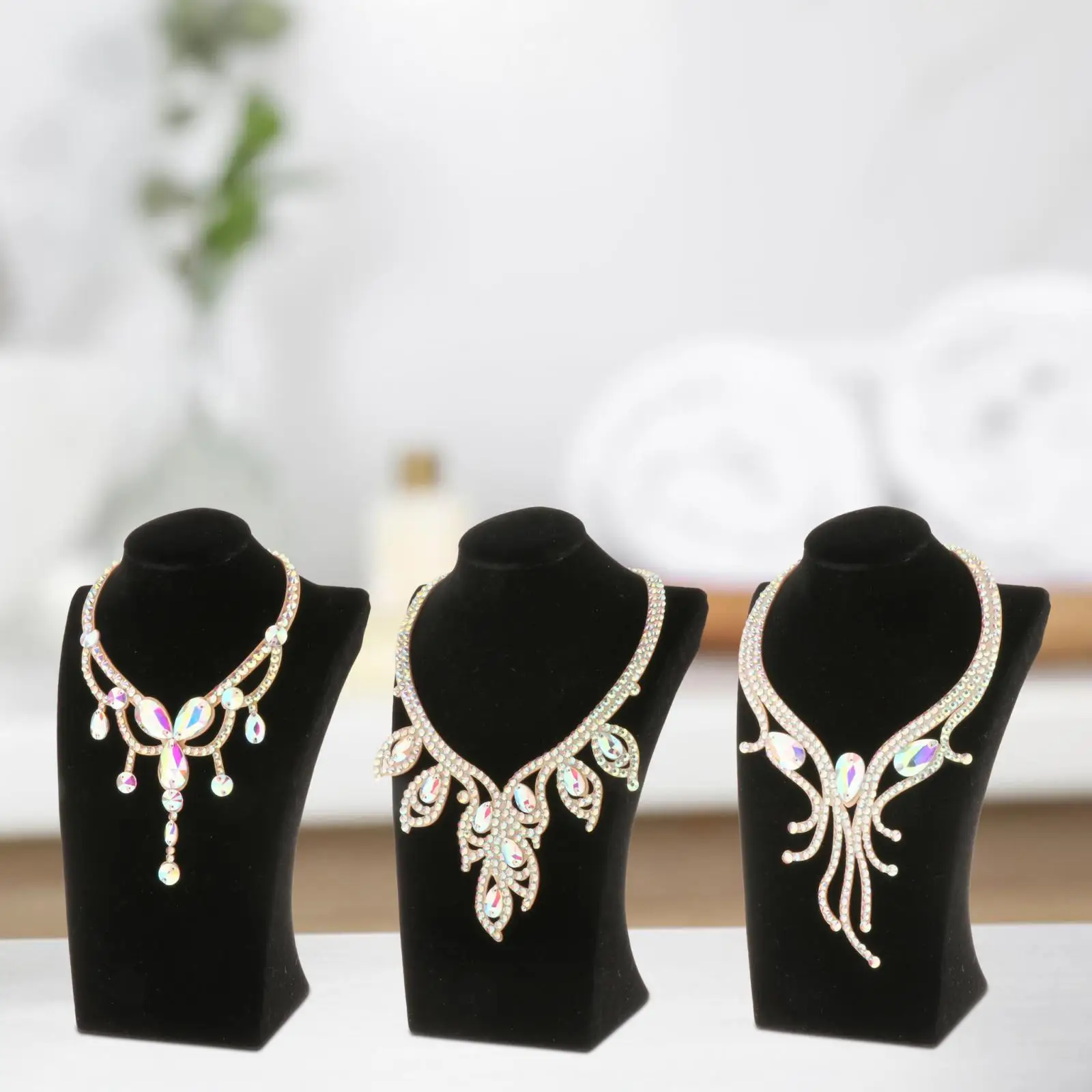 

Women Belly Dance Necklace Rhinestone Jewelry Shine Latin Dance Accessories for Stage Performance Props Costume Carnival Cosplay