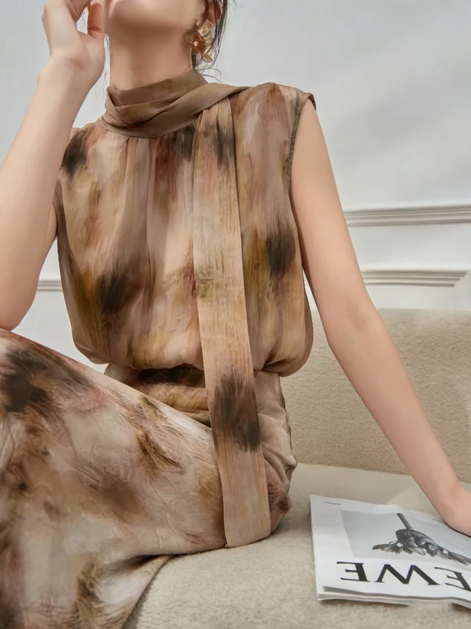 

New Chinese Style Gradient Print Halter Neck Sleeveless Top High Waist Skirt Two Piece Set Women Summer 2026 Fashion Casual Wear