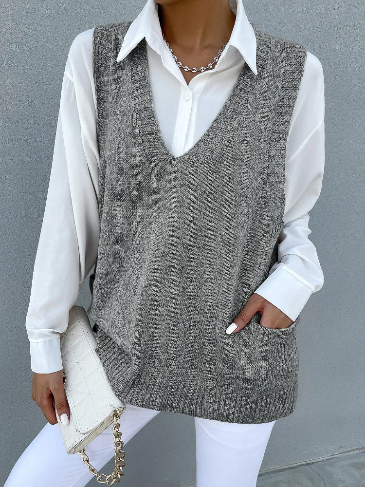 Knitted Vest All-match V-neck Sleeveless Autumn Sweaters 2023 Women Simple Pocket Female Korean-style Casual Winter Trendy Coat