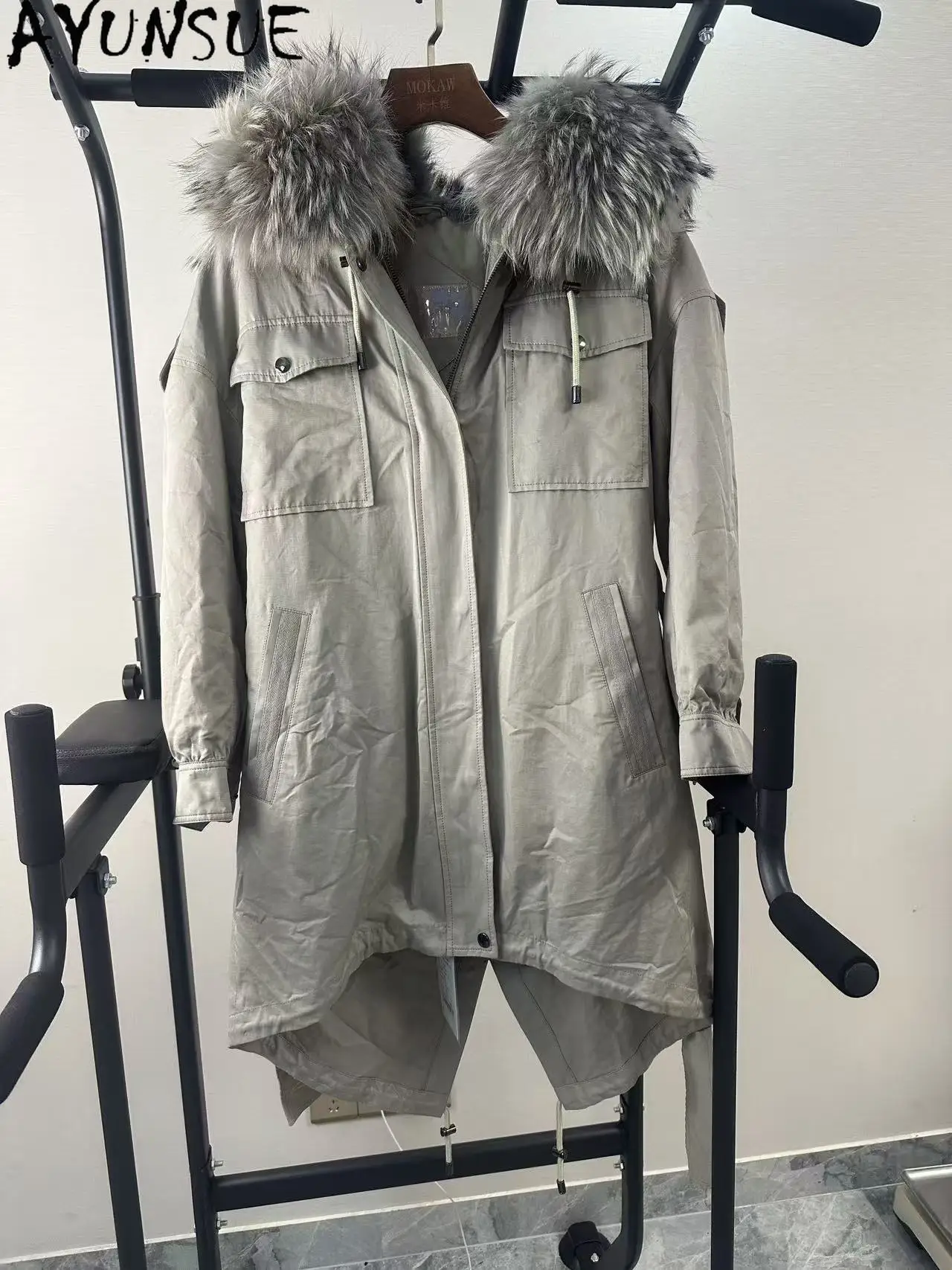 

AYUNSUE Real Rabbit Jacket Men Winter Clothes Warm Raccoon Fur Collar Unique Coat Promotion Minor Flaws Non Refund Non Exchange