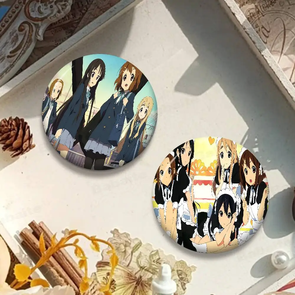 Anime K-On Creative Pins Funny Faces Round Snap-in Brooch Badge Backpack Hat Accessories Jewelry Gifts