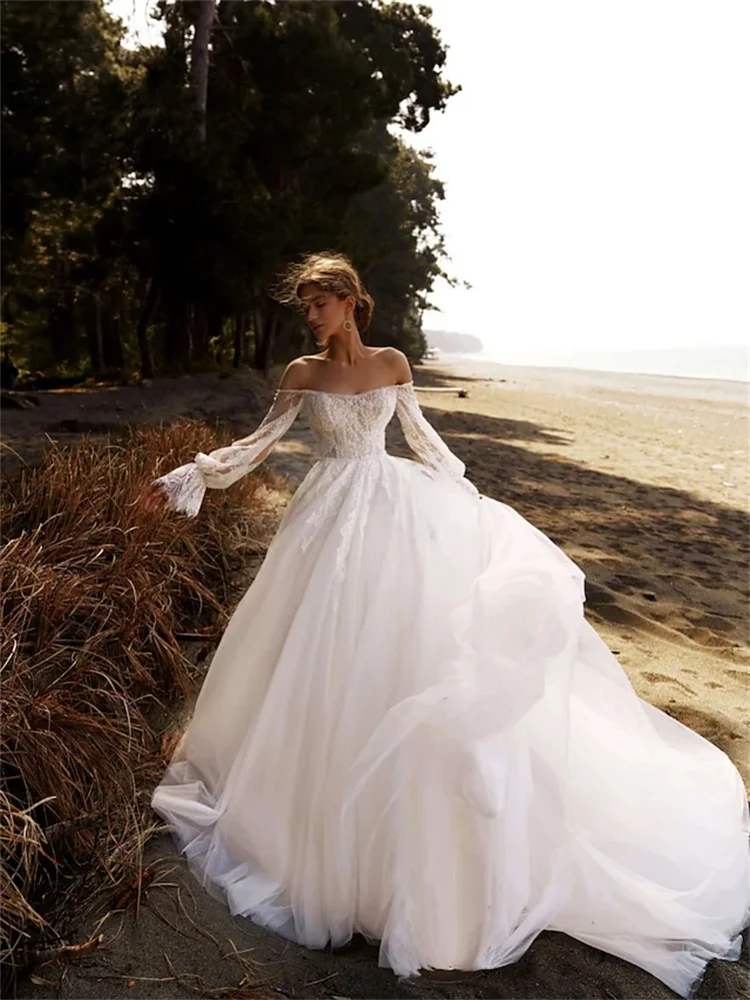 Praia boho vestidos de casamento tribunal trem princesa manga longa fora do ombro rendas com miçangas 2023 vestidos de noiva elegante vestido longo