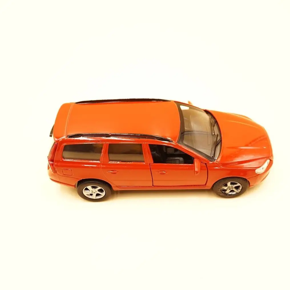 1:36 VOLVOS V70 Alloy Car Diecasts & Toy Vehicles Car Model Miniature Scale Model Car Toys For Children