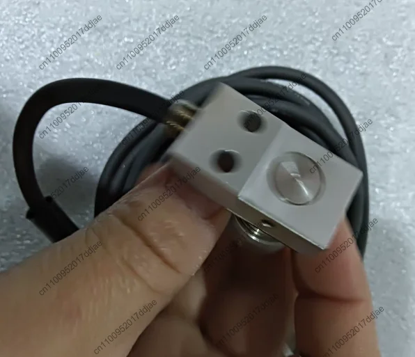 P11ddb-fuld p11 series high-precision mt contact sensor/touch switch.