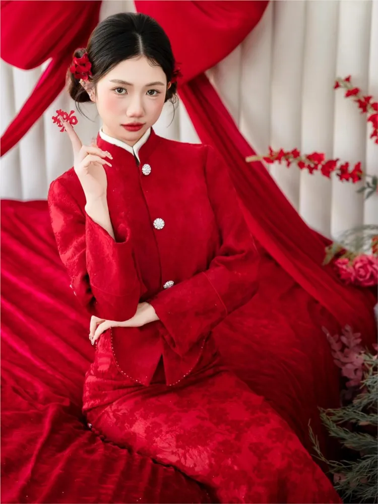 Toasting dress bride's style new Chinese-style wedding red suit long-sleeved engagement return banquet