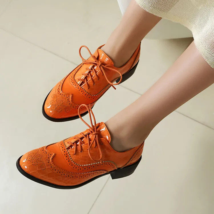 

Red Women's Flat Single Shoes 2025 New Round Head Burnt Flower British Style Casual Office Fashion Single Shoes