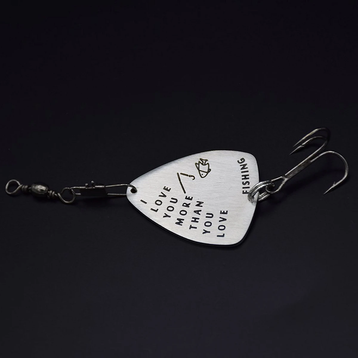 

Guitar Pick Fishing Lures Reusable Eco-friendly Vivid Design Letter Carved Wonderful Tackle for Fishing Stainless Steel Triple