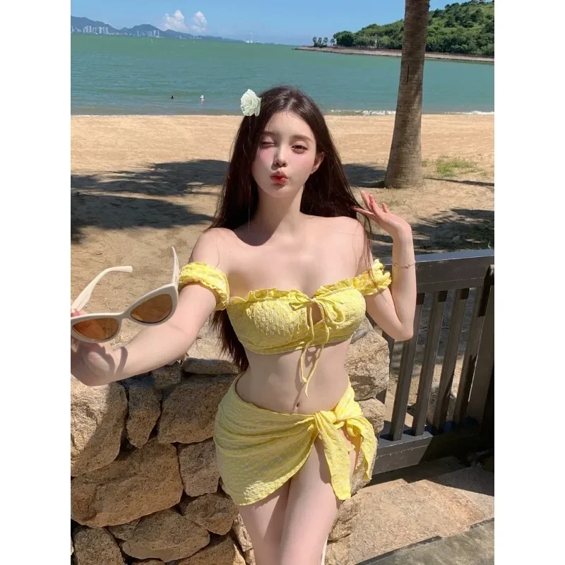 

New Sexy Bikini Set Women's Off Shoulder Floral Print Bandeau Triangle Swimsuit 3-Piece for Beach Pool Party Sweet & Cute