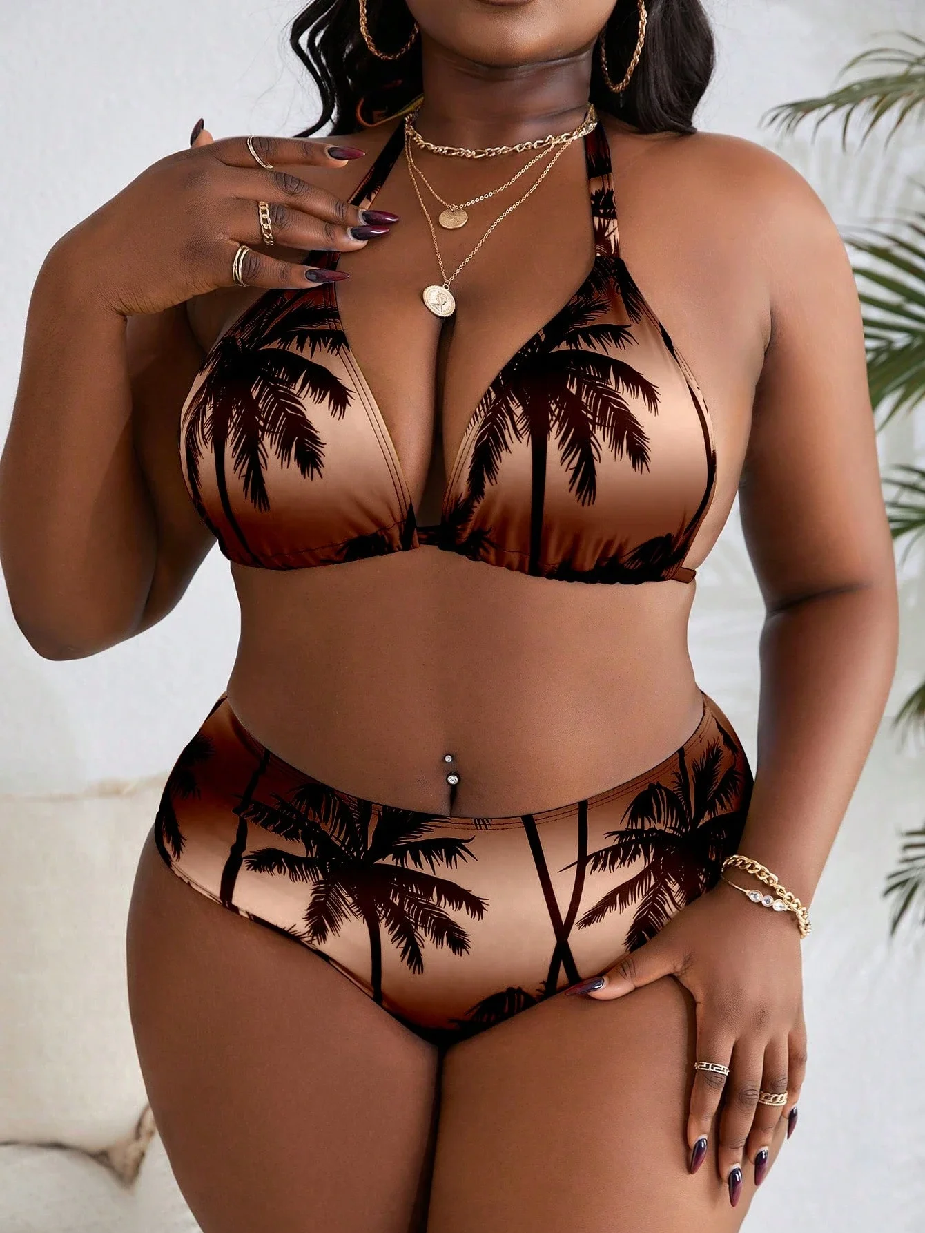 

Curvy Women’s Palm Silhouette Halter Two-Piece Swimsuit Set For Tropical Summer Vacation And Beach Wear